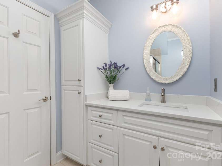 121 Quality Drive, Mount Holly, NC 28120.  MLS# CAR4261152, YatesRealty ID 14916. 