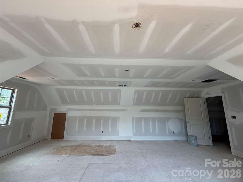 5977 Tipperary Drive, Denver, NC 28037.  MLS# CAR4373483, YatesRealty ID 14916. 