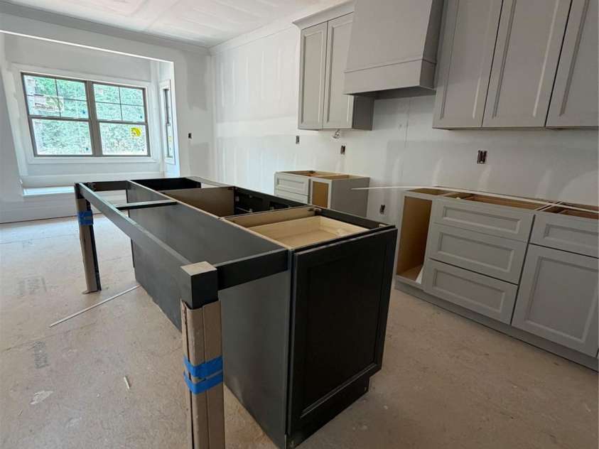 5977 Tipperary Drive, Denver, NC 28037.  MLS# CAR4373483, YatesRealty ID 14916. 