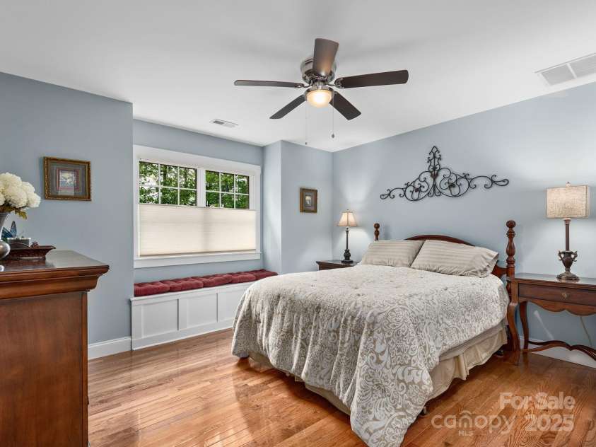 15 Bonnies Lane, Asheville, NC 28803.  MLS# CAR4252426, YatesRealty ID 14917. Big bright 2nd upstairs bedroom