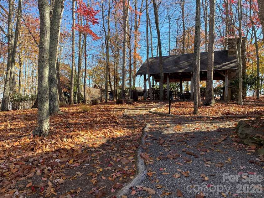 220 Stoney Falls Loop, Burnsville, NC 28714.  MLS# CAR4373084, YatesRealty ID 14919. 