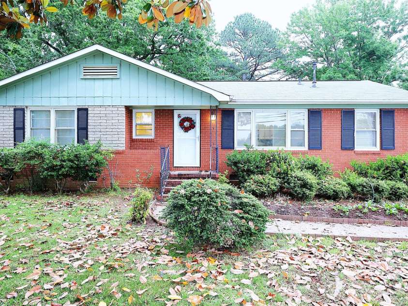 3016 Boston Avenue, Charlotte, NC 28212.  MLS# CAR4258590, YatesRealty ID 14919. 