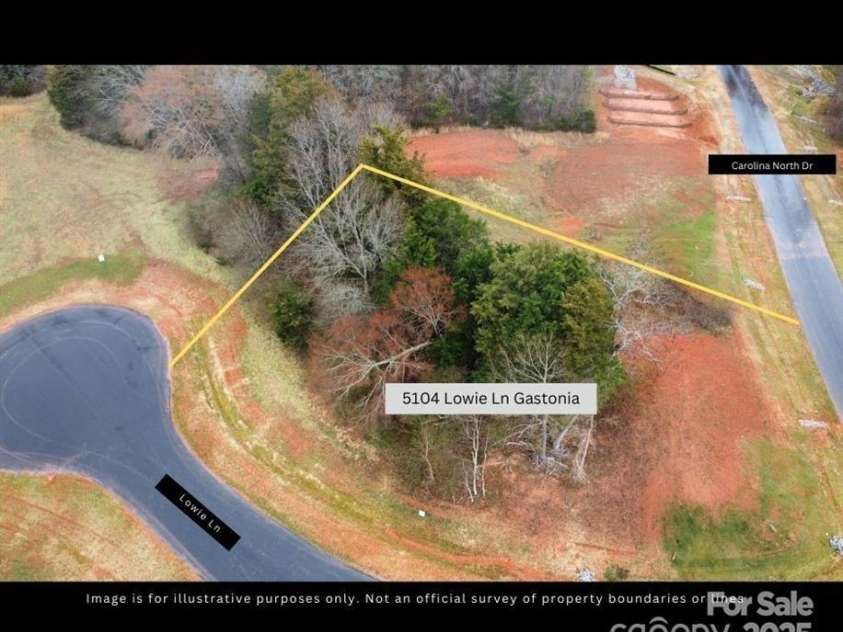 5104 Lowie Lane, Gastonia, NC 28056.  MLS# CAR4327132, YatesRealty ID 1492. 