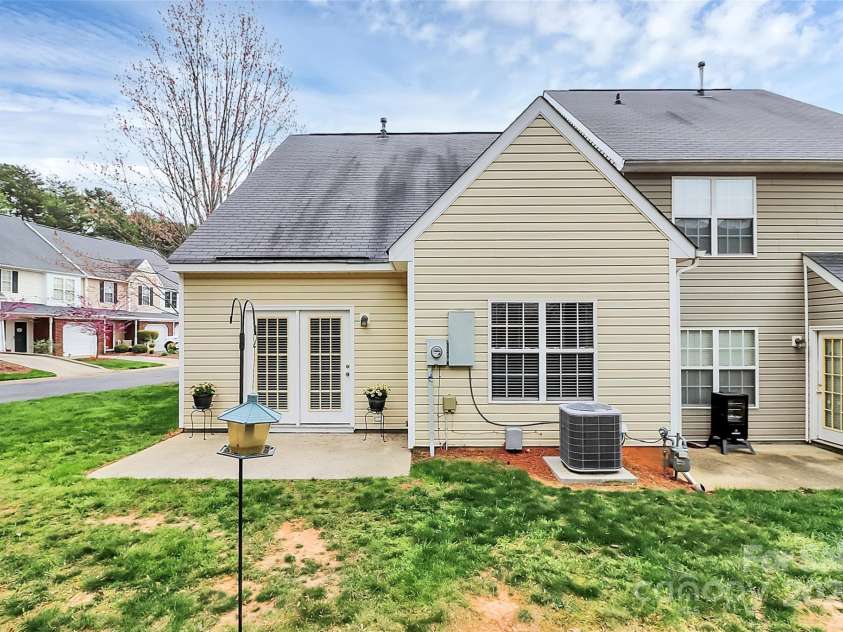 11539 Delores Ferguson Lane, Charlotte, NC 28277.  MLS# CAR4246647, YatesRealty ID 14921. 