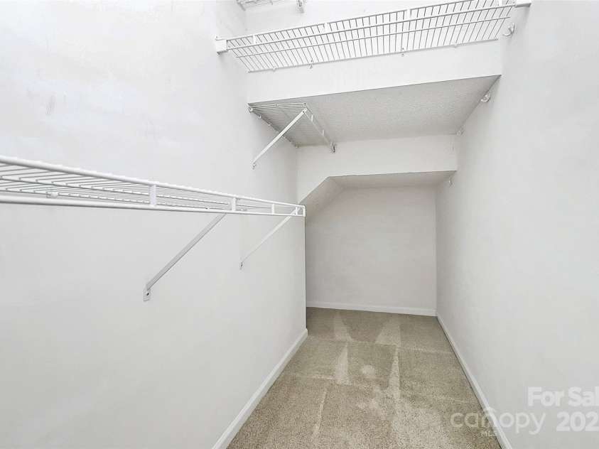 11539 Delores Ferguson Lane, Charlotte, NC 28277.  MLS# CAR4246647, YatesRealty ID 14921. 