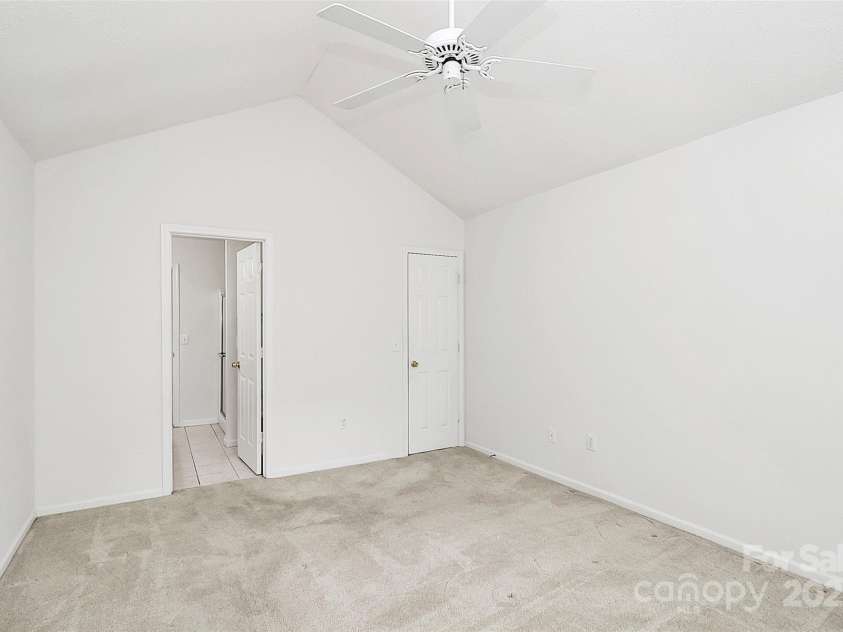 11539 Delores Ferguson Lane, Charlotte, NC 28277.  MLS# CAR4246647, YatesRealty ID 14921. 