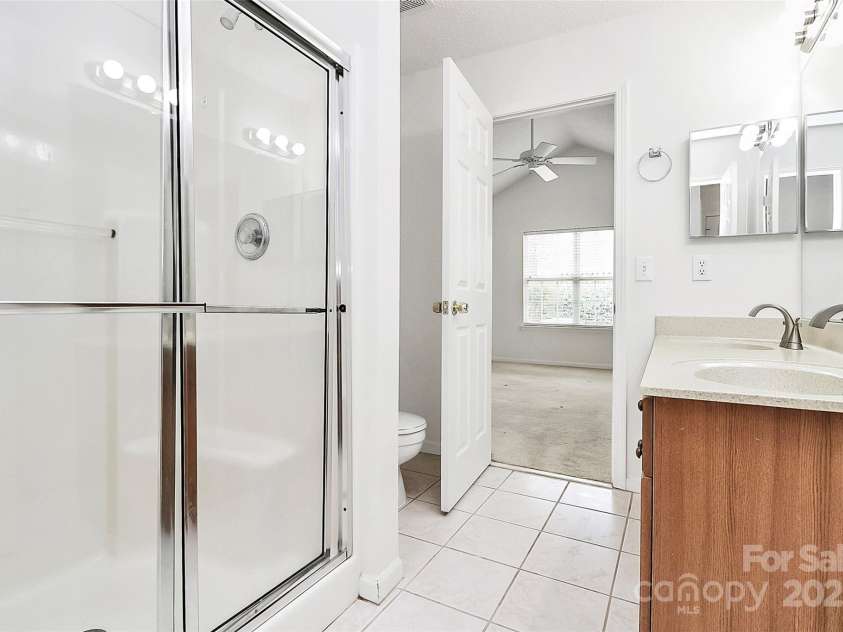 11539 Delores Ferguson Lane, Charlotte, NC 28277.  MLS# CAR4246647, YatesRealty ID 14921. 