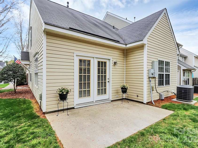 11539 Delores Ferguson Lane, Charlotte, NC 28277.  MLS# CAR4246647, YatesRealty ID 14921. 