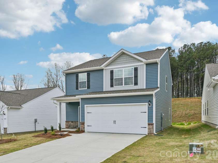 718 Willow Estates Drive, Shelby, NC 28150.  MLS# CAR4374043, YatesRealty ID 14921. 