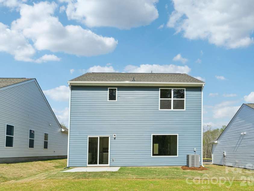 718 Willow Estates Drive, Shelby, NC 28150.  MLS# CAR4374043, YatesRealty ID 14921. 