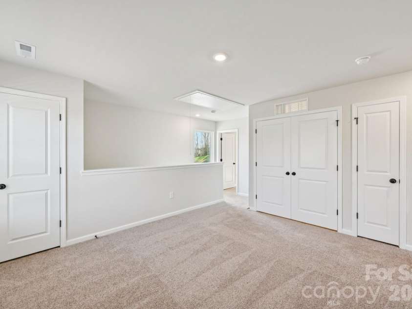718 Willow Estates Drive, Shelby, NC 28150.  MLS# CAR4374043, YatesRealty ID 14921. 