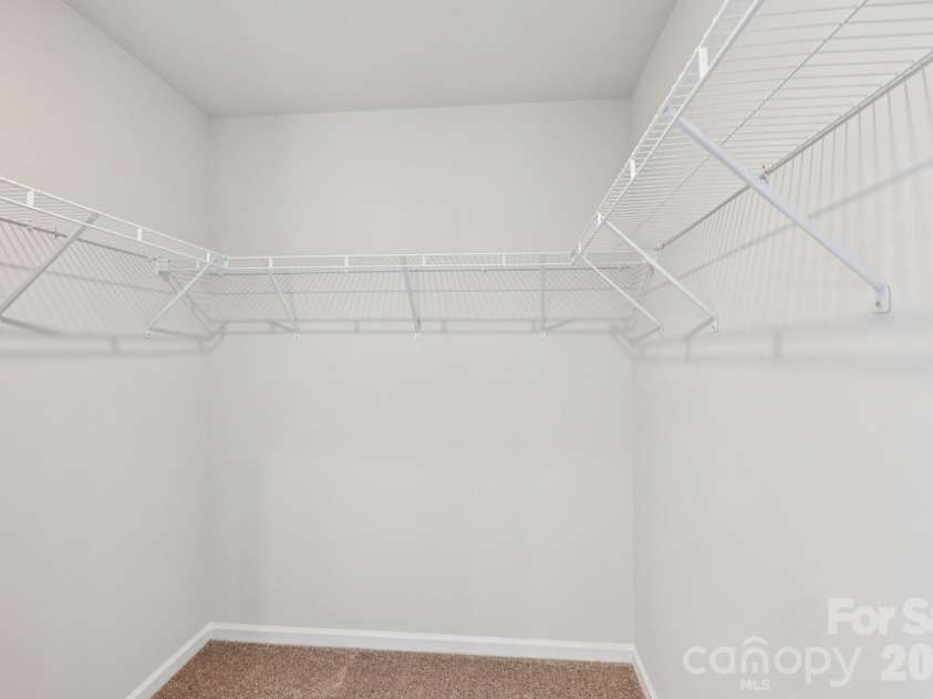 718 Willow Estates Drive, Shelby, NC 28150.  MLS# CAR4374043, YatesRealty ID 14921. 