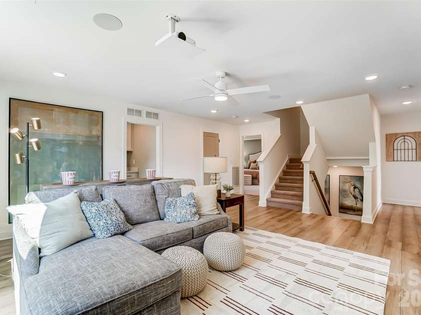 109 Summerhill Drive, Mooresville, NC 28115.  MLS# CAR4373648, YatesRealty ID 14922. Loft