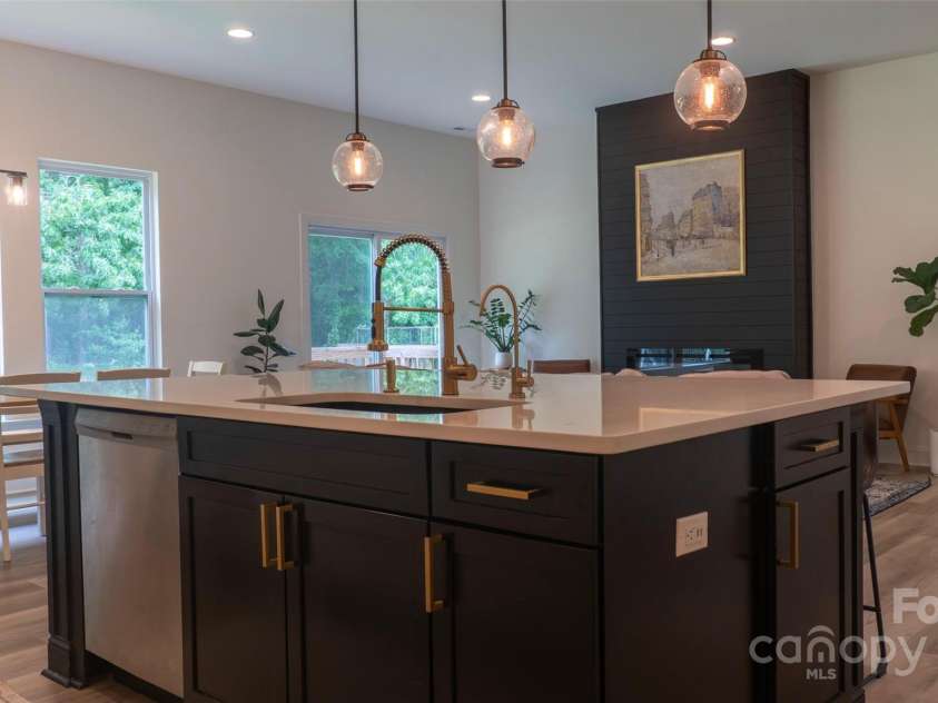 4710 Old Pageland Marshville Road, Monroe, NC 28112.  MLS# CAR4263344, YatesRealty ID 14922. 