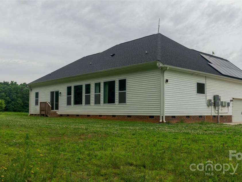 4710 Old Pageland Marshville Road, Monroe, NC 28112.  MLS# CAR4263344, YatesRealty ID 14922. 