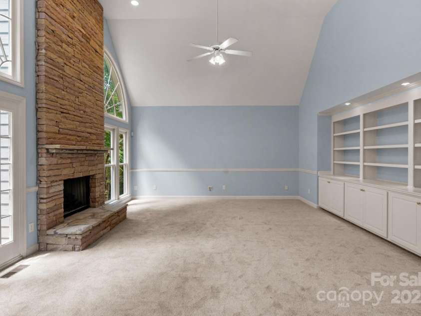 3109 Savannah Hills Drive, Matthews, NC 28105.  MLS# CAR4239036, YatesRealty ID 14925. 