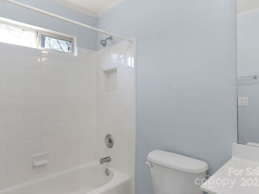 3109 Savannah Hills Drive, Matthews, NC 28105.  MLS# CAR4239036, YatesRealty ID 14925. 