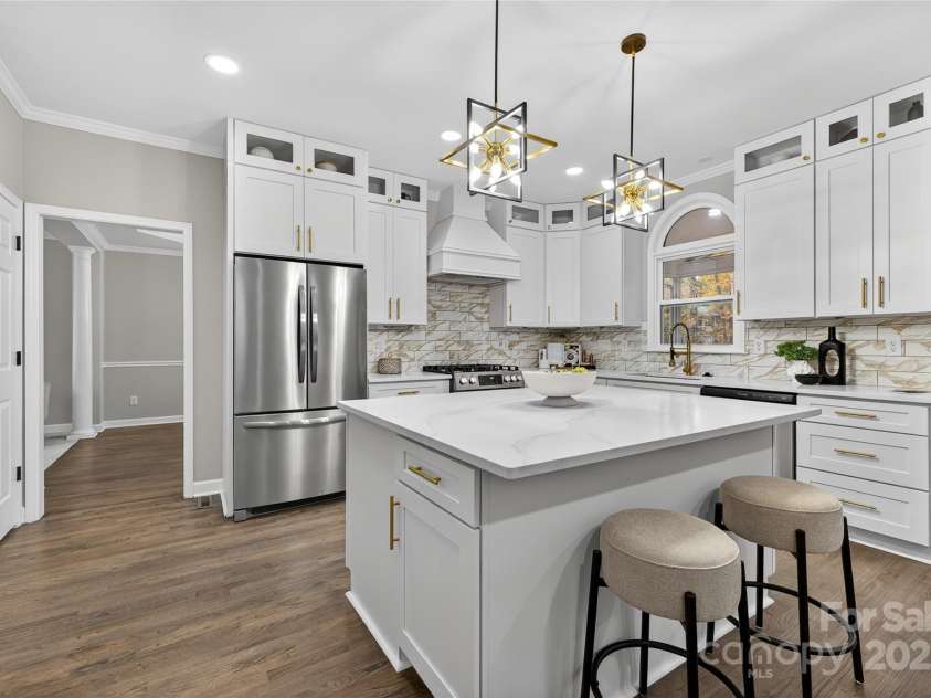 3109 Savannah Hills Drive, Matthews, NC 28105.  MLS# CAR4311056, YatesRealty ID 14925. 