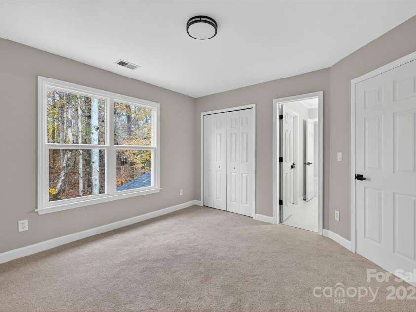 3109 Savannah Hills Drive, Matthews, NC 28105.  MLS# CAR4311056, YatesRealty ID 14925. Bedroom 3