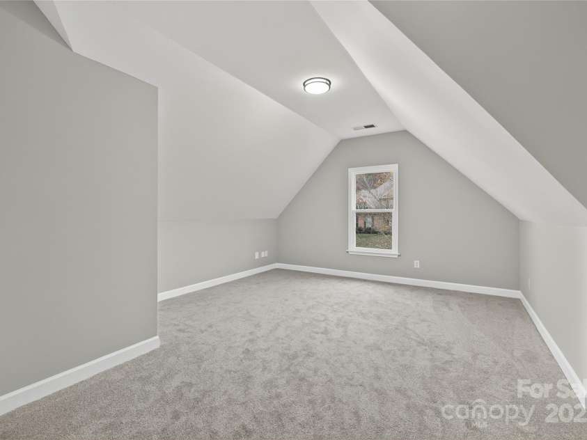 3109 Savannah Hills Drive, Matthews, NC 28105.  MLS# CAR4311056, YatesRealty ID 14925. Bonus off the Primary