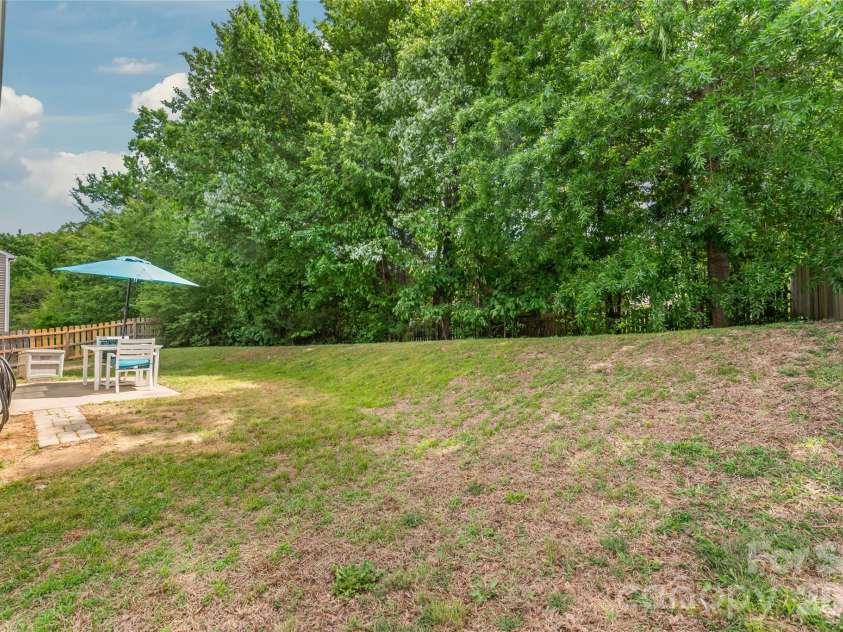 4166 Cordell Court, Midland, NC 28107.  MLS# CAR4373907, YatesRealty ID 14926. Large Private Backyard