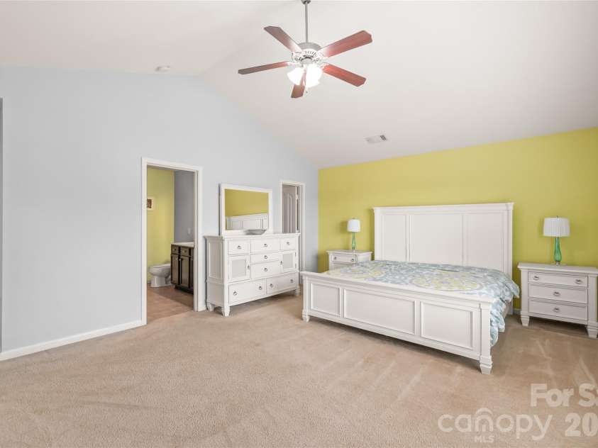 4166 Cordell Court, Midland, NC 28107.  MLS# CAR4373907, YatesRealty ID 14926. Primary Bedroom with Vaulted Ceilings