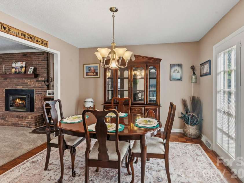 295 Cobblestone Drive, Marion, NC 28752.  MLS# CAR4373094, YatesRealty ID 14928. 