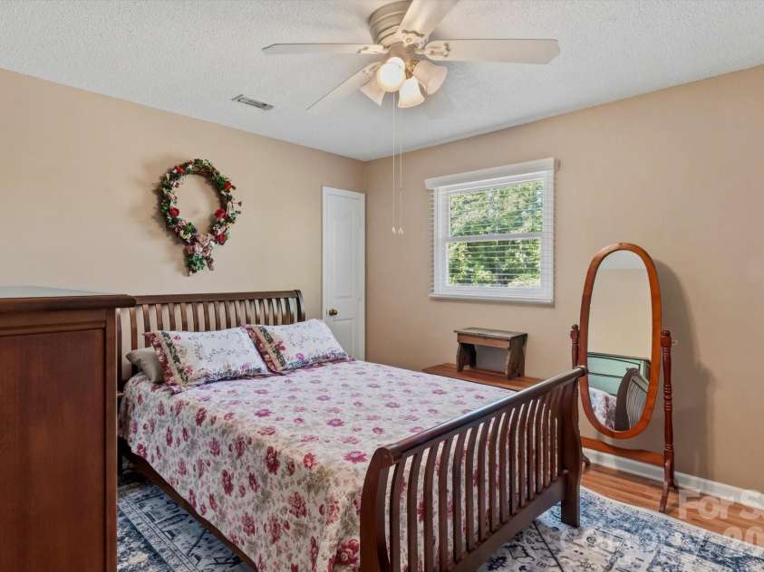 295 Cobblestone Drive, Marion, NC 28752.  MLS# CAR4373094, YatesRealty ID 14928. 