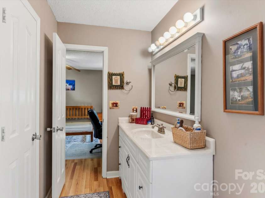 295 Cobblestone Drive, Marion, NC 28752.  MLS# CAR4373094, YatesRealty ID 14928. 