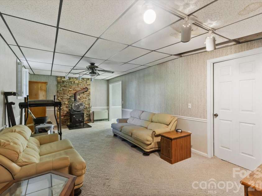 295 Cobblestone Drive, Marion, NC 28752.  MLS# CAR4373094, YatesRealty ID 14928. 