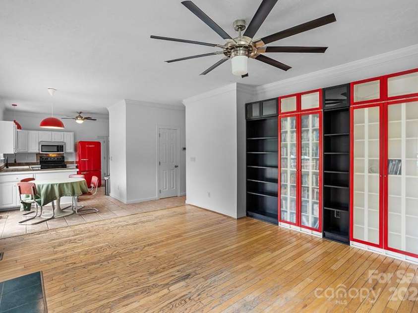 188 Turnberry Lane, Mooresville, NC 28117.  MLS# CAR4255890, YatesRealty ID 14929. 