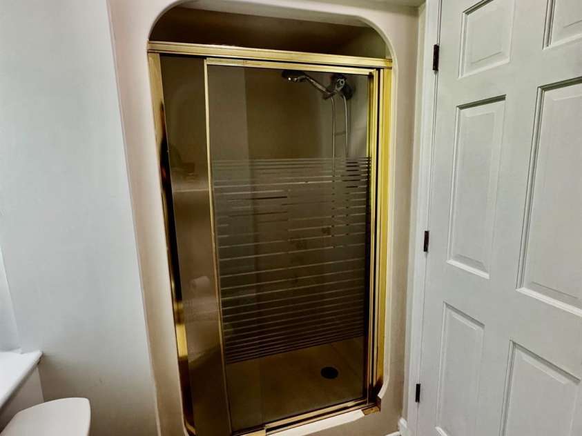 204 Brentwood Drive, Maiden, NC 28650.  MLS# CAR4373069, YatesRealty ID 14929. Primary Shower