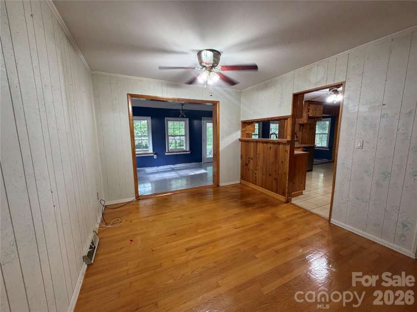 1044 Meadowbrook Lane, Newton, NC 28658.  MLS# CAR4374041, YatesRealty ID 14934. 