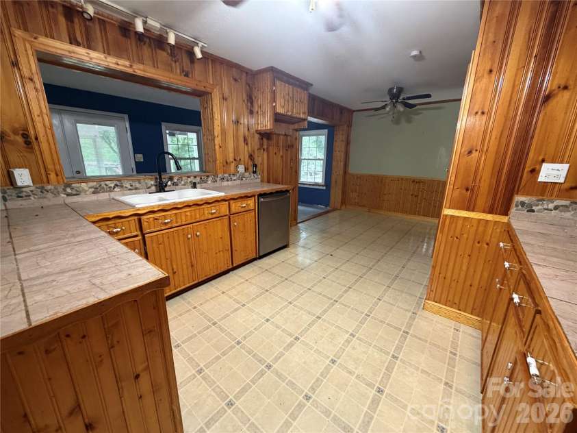 1044 Meadowbrook Lane, Newton, NC 28658.  MLS# CAR4374041, YatesRealty ID 14934. 