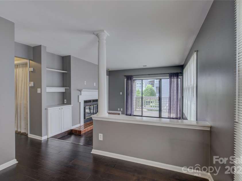 226 Queens Road, Charlotte, NC 28204.  MLS# CAR4261070, YatesRealty ID 14935. 