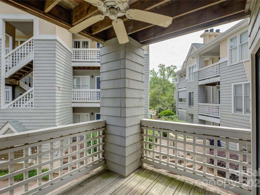 226 Queens Road, Charlotte, NC 28204.  MLS# CAR4261070, YatesRealty ID 14935. 