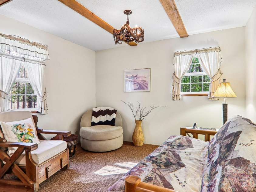 28 Mull Cove Road, Maggie Valley, NC 28751.  MLS# CAR4373936, YatesRealty ID 14935. 
