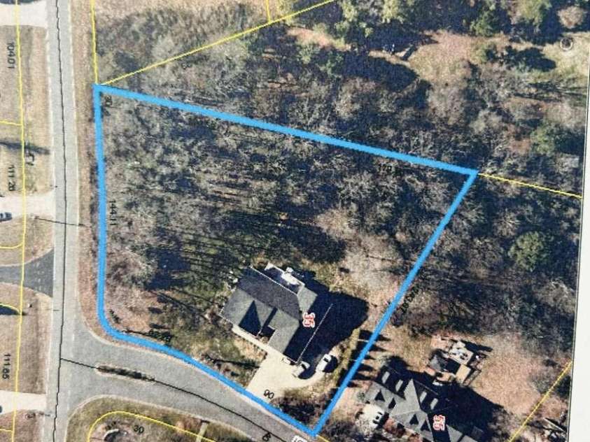 35 Iswa Drive, Taylorsville, NC 28681.  MLS# CAR4369331, YatesRealty ID 14937. 