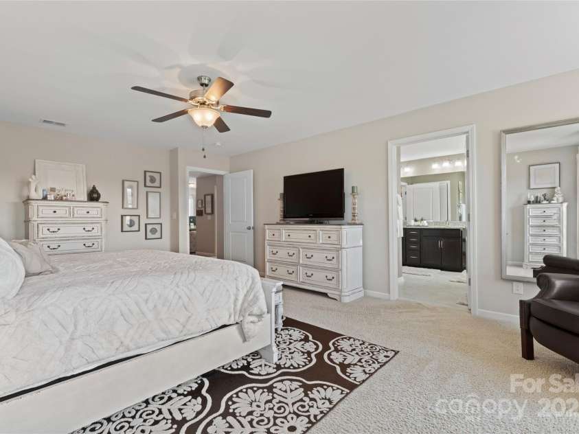 919 Pennington Drive, Lancaster, SC 29720.  MLS# CAR4228874, YatesRealty ID 14937. 