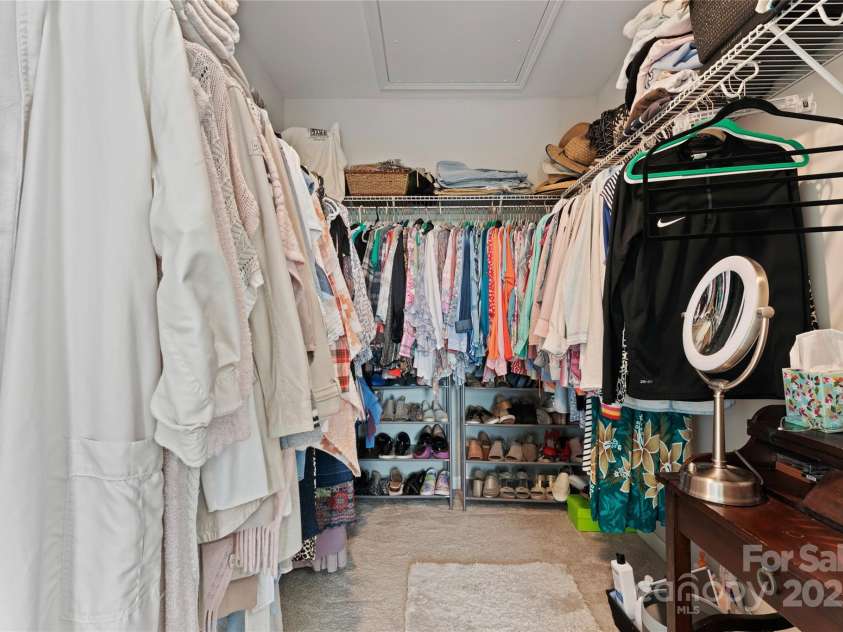 919 Pennington Drive, Lancaster, SC 29720.  MLS# CAR4228874, YatesRealty ID 14937. Primary Walk-In Closet