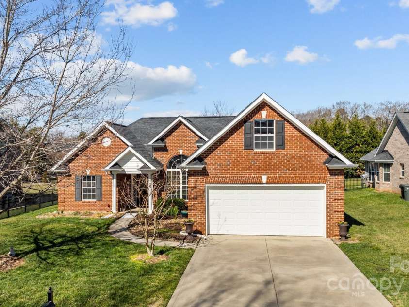 4405 Zee Court, Monroe, NC 28110.  MLS# CAR4224337, YatesRealty ID 14939. Welcome Home to 4405 Zee Court!