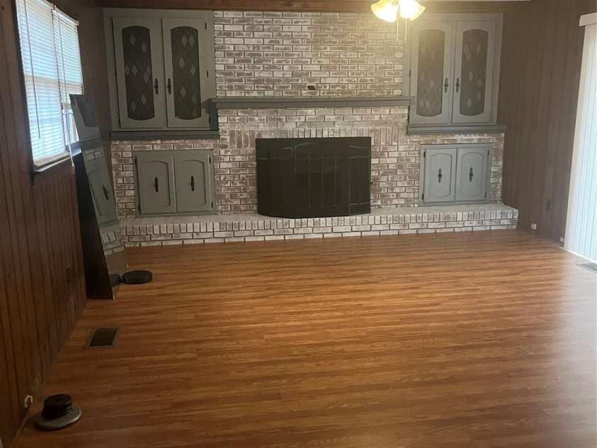 206 Catawba Drive, Mount Holly, NC 28120.  MLS# CAR4331630, YatesRealty ID 1494. 