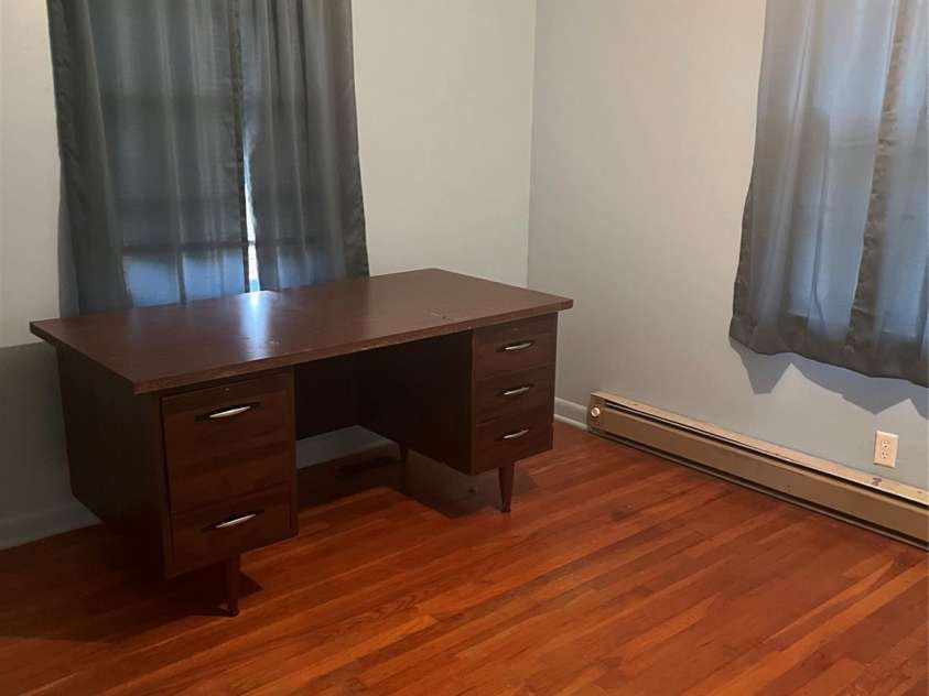 206 Catawba Drive, Mount Holly, NC 28120.  MLS# CAR4331630, YatesRealty ID 1494. 