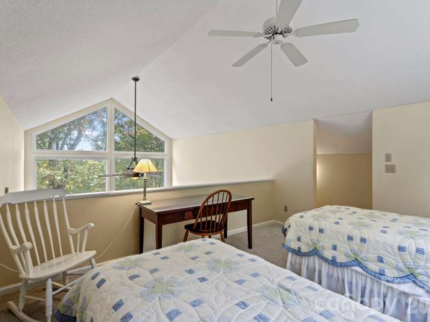 320 Dawnbrook Drive, Flat Rock, NC 28731.  MLS# CAR4376891, YatesRealty ID 1494. 