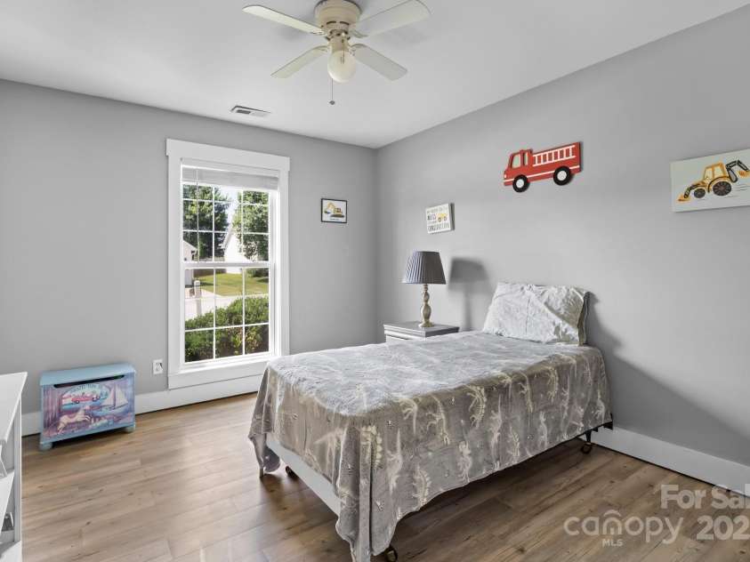 160 Lumber River Road, Fletcher, NC 28732.  MLS# CAR4242814, YatesRealty ID 14942. 