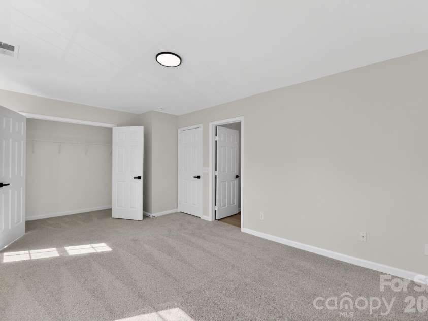 1631 Chamberside Drive, Rock Hill, SC 29730.  MLS# CAR4373797, YatesRealty ID 14942. 