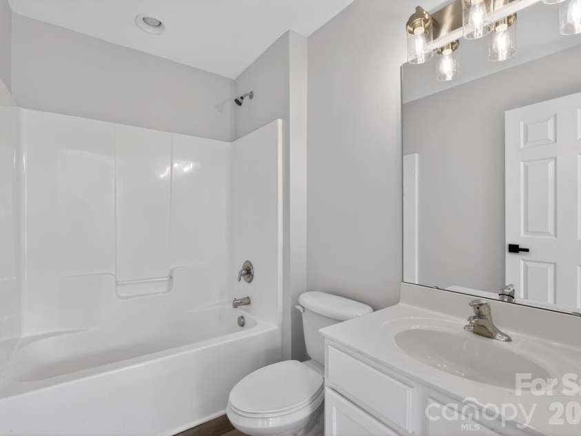 1631 Chamberside Drive, Rock Hill, SC 29730.  MLS# CAR4373797, YatesRealty ID 14942. 