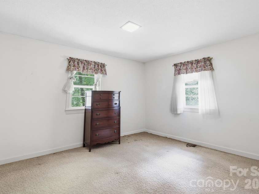 4543 Hickory Boulevard, Granite Falls, NC 28630.  MLS# CAR4374200, YatesRealty ID 14943. 