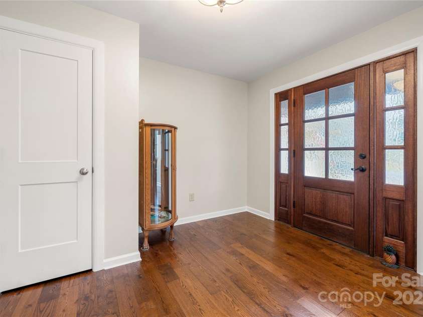 64 Timberidge Drive, Lake Wylie, SC 29710.  MLS# CAR4257751, YatesRealty ID 14944. 