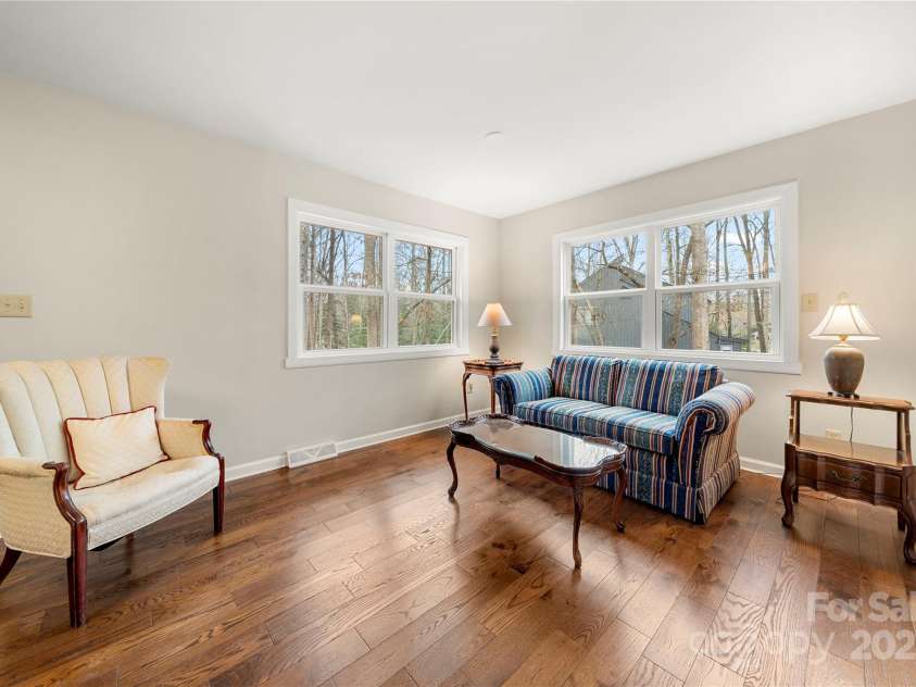 64 Timberidge Drive, Lake Wylie, SC 29710.  MLS# CAR4257751, YatesRealty ID 14944. 